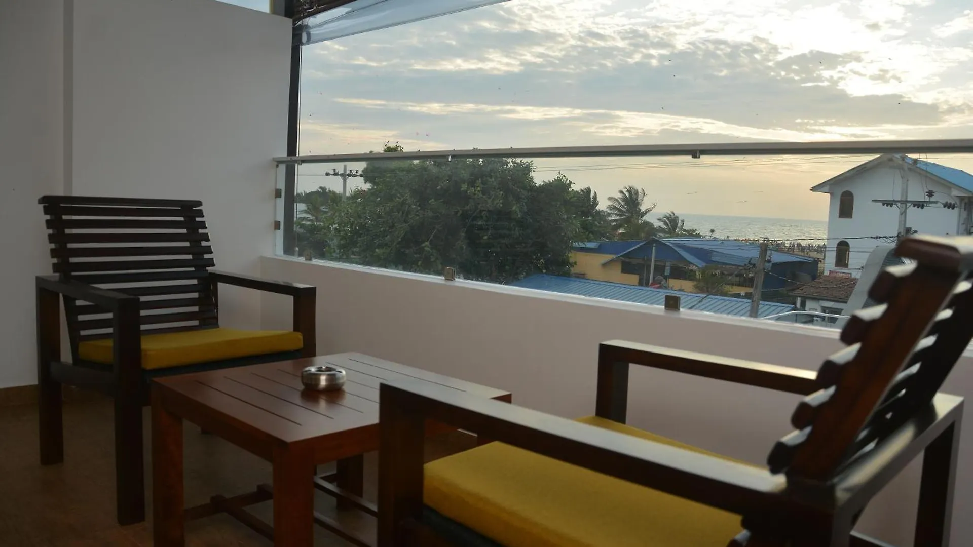 Beach Corridor Hotel & Spa With Free Airport Shuttle Негомбо