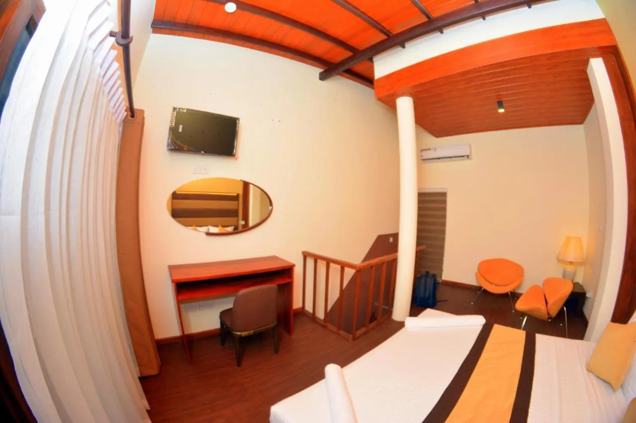 Beach Corridor Hotel & Spa Negombo