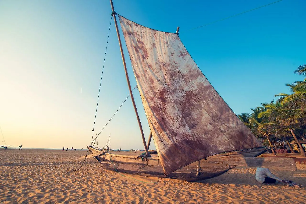 Beach Corridor Hotel & Spa Negombo