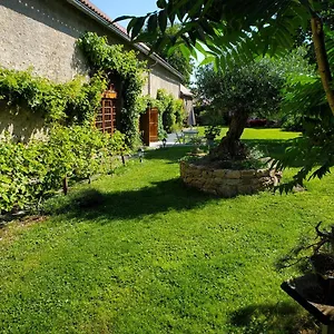 Domaine Des Maillets Bed & Breakfast Blot-l'Eglise