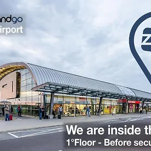 Resting Pods - Zzzleepandgo Modlin Airport Wmi Новы-Двур-Мазовецкий